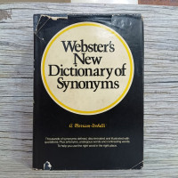 Image of Webster's new dictionary of synonyms